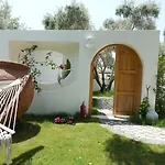 Zai Jardin Case de vacanță